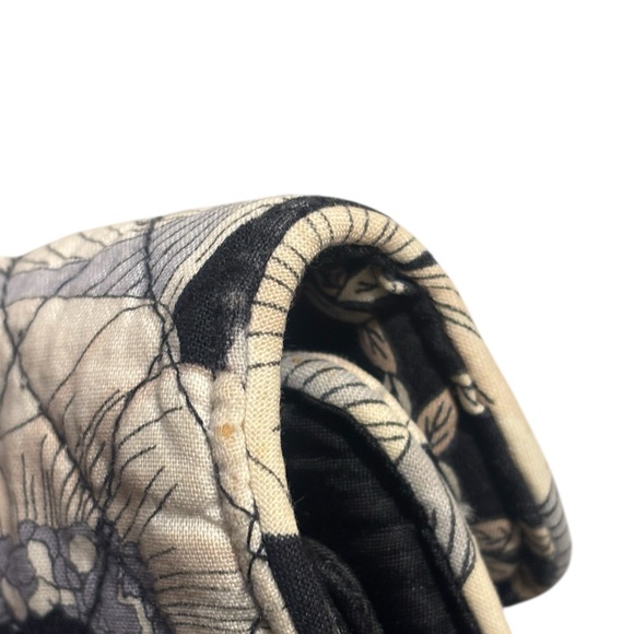 Vera Bradley Gallery Wallet - Picture 6 of 6